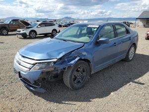 Ford Fusion SE 2.5L 4 2010