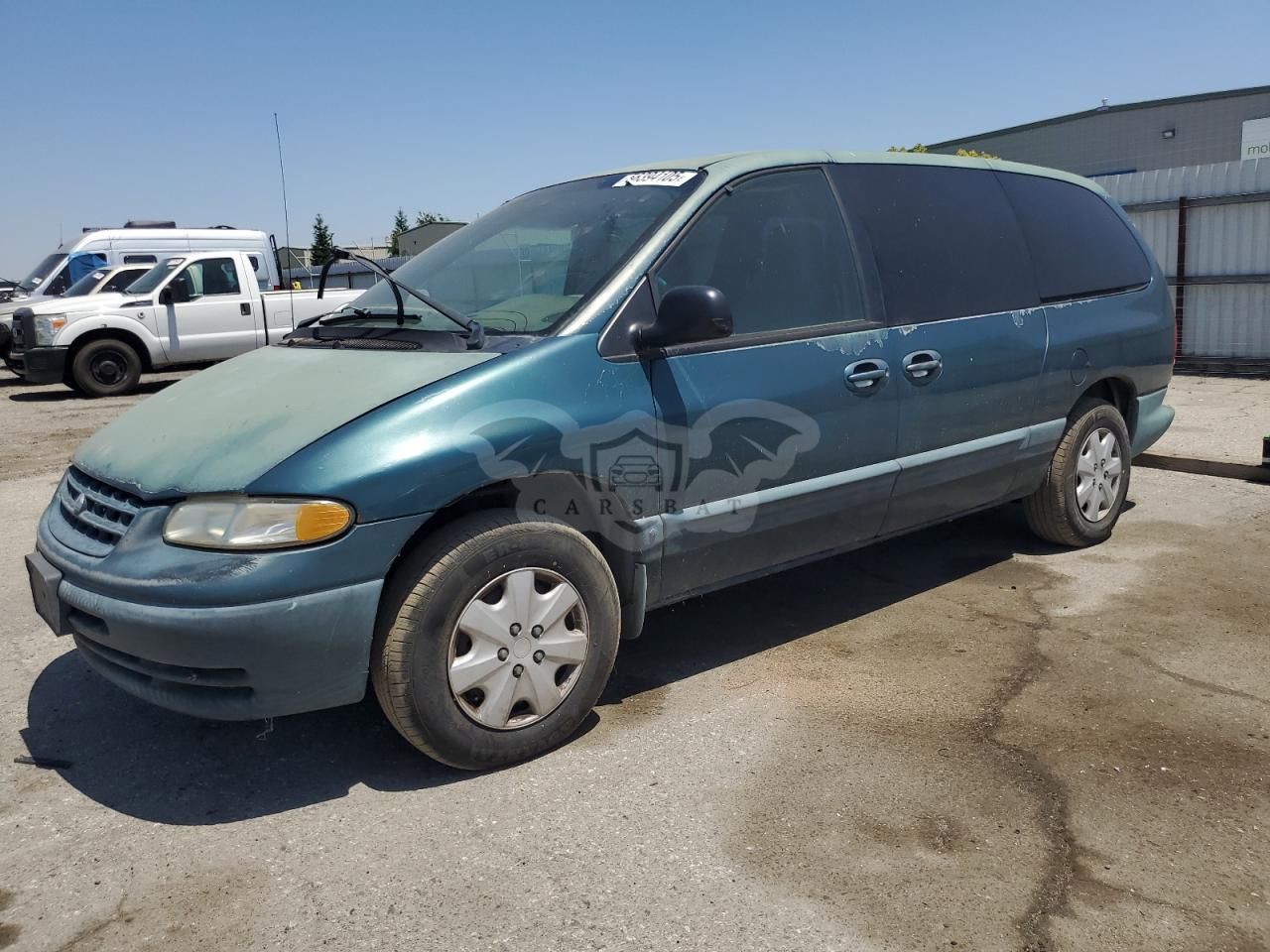 Plymouth Voyager SE 3.3L 6 2000