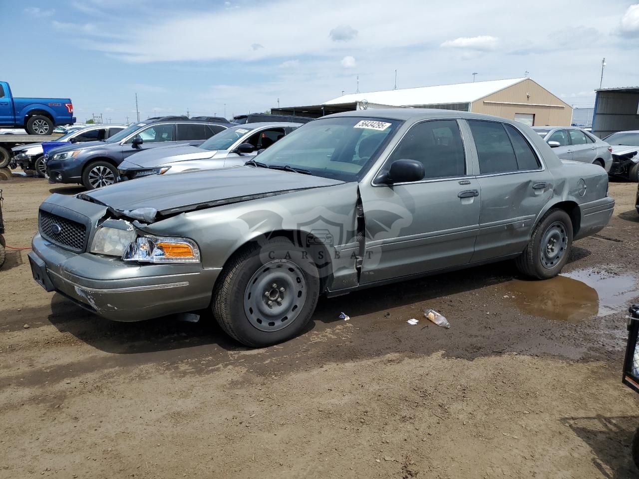 Ford Crown 4.6L 8 2004