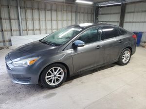 Ford Focus SE 2.0L 4 2015