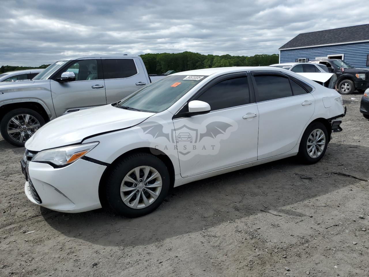 Toyota Camry LE 2.5L  4 2017