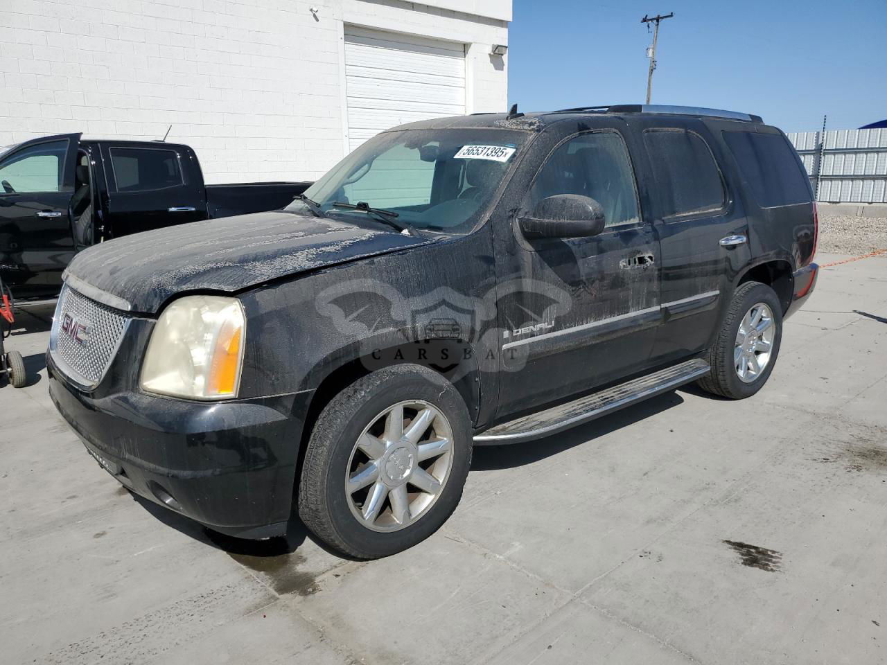 GMC Yukon DENALI 6.2L  8 2008