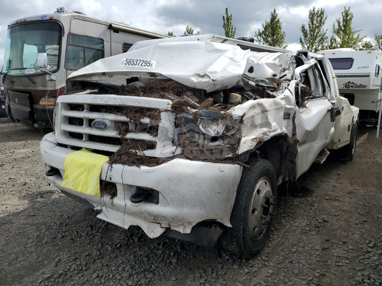Ford F550 SUPER DUTY 6.0L 8 2004