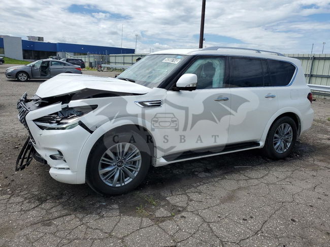 Infiniti QX80 LUXE 5.6L  8 2024