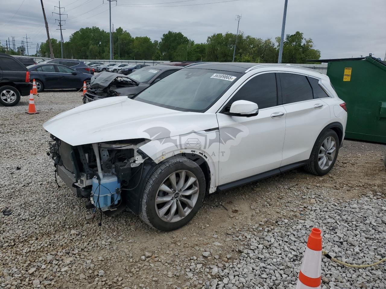 Infiniti QX50 ESSENTIAL 2.0L  4 2019
