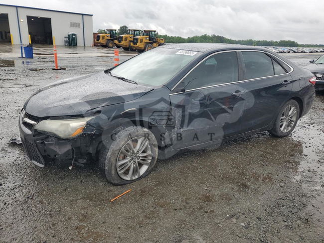 Toyota Camry LE 2.5L  4 2017