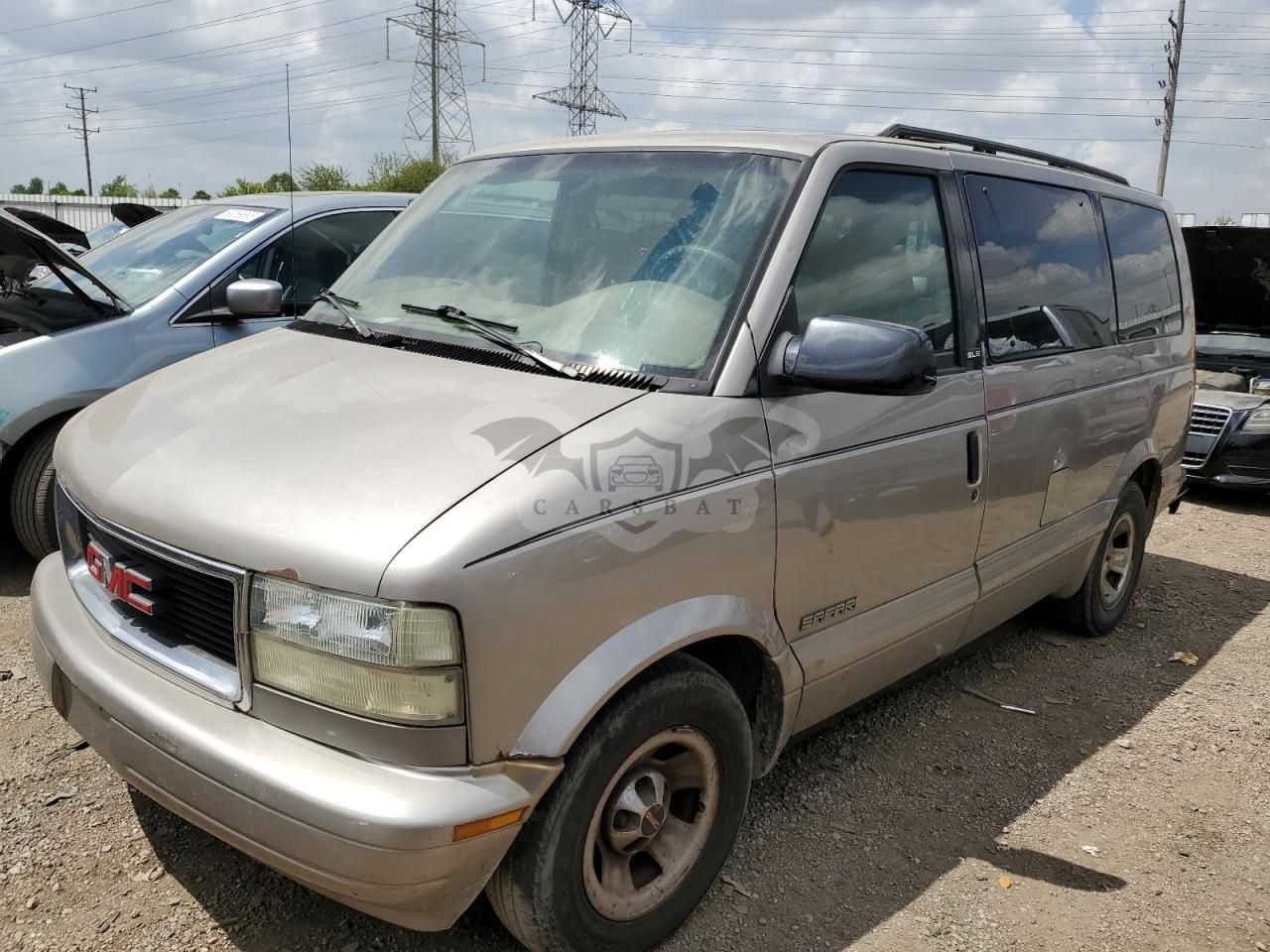 GMC Safari XT 4.3L 6 2001