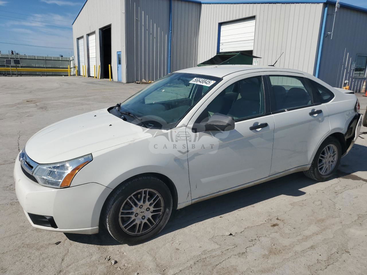 Ford Focus SE 2.0L  4 2010