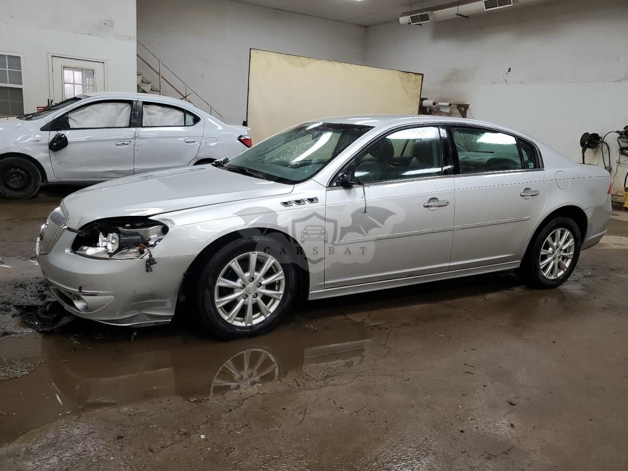 Buick Lucerne CXL 3.9L 6 2011