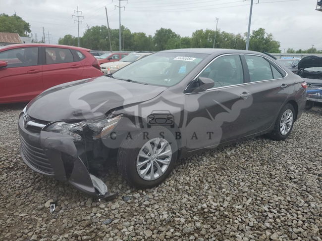 Toyota Camry LE 2.5L  4 2017