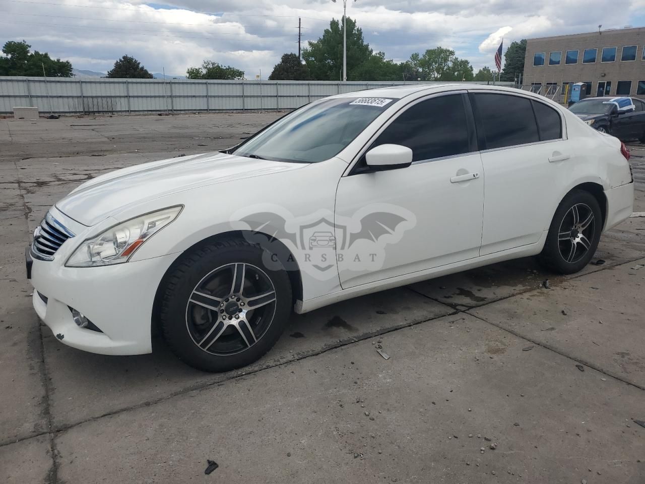 Infiniti G25 2.5L 6 2012