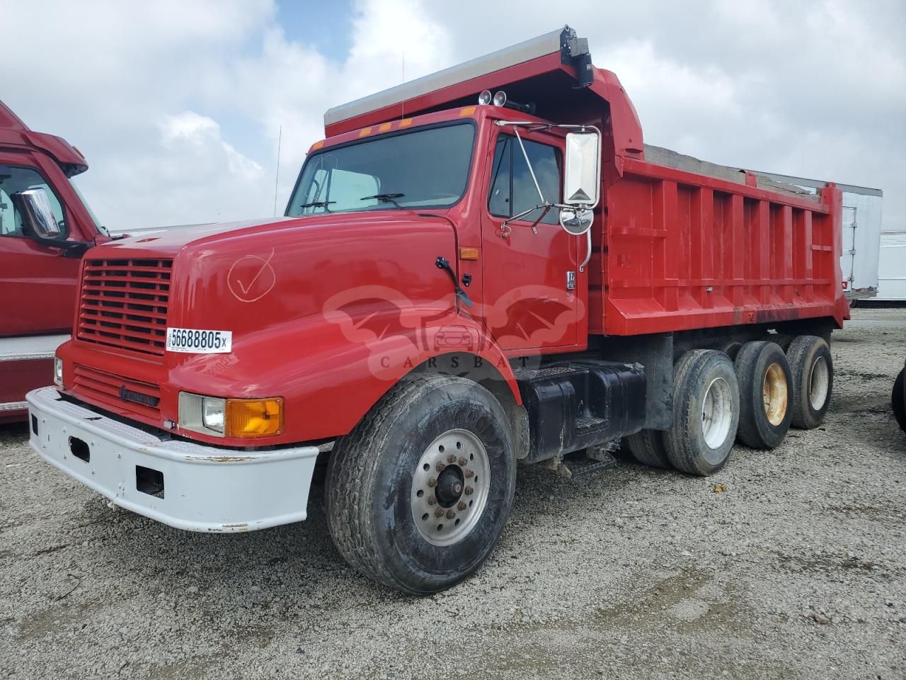 International 1000 / 2000 Series 2674 14.0L 6 1999