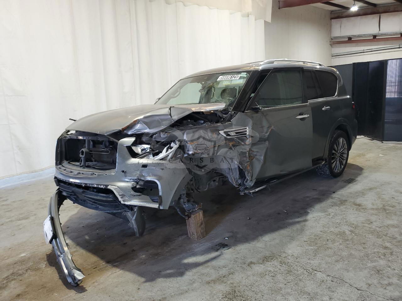 Infiniti QX80 BASE 5.6L  8 2018