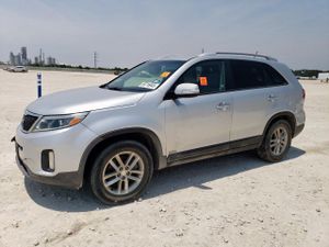 Kia Sorento LX 2.4L 4 2015