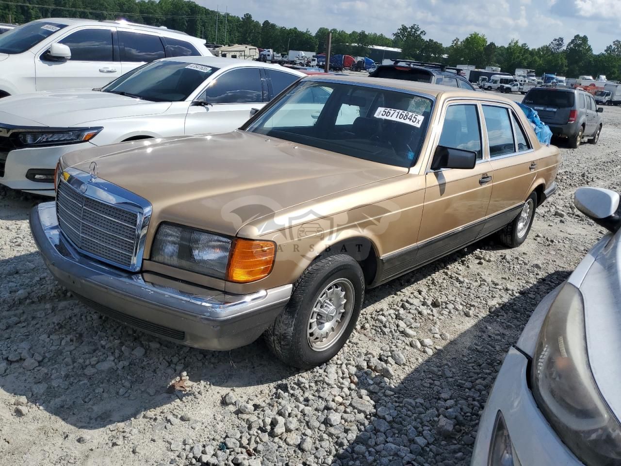 Mercedes-Benz 380 SEL 3.8L 8 1982