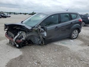 Ford Escape S 2.5L 4 2015