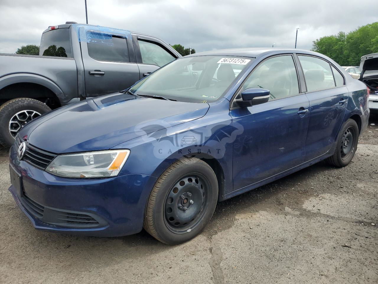 Volkswagen Jetta SE 2.5L  5 2012