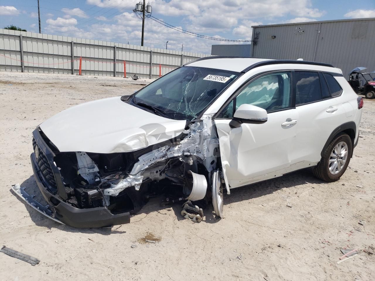 Toyota Corolla Cross LE 2.0L 4 2024