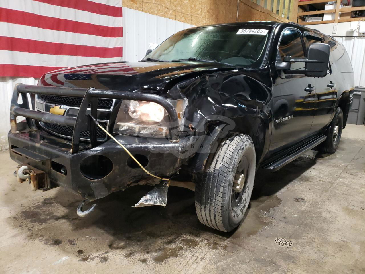 Chevrolet Suburban K2500 6.0L  8 2013