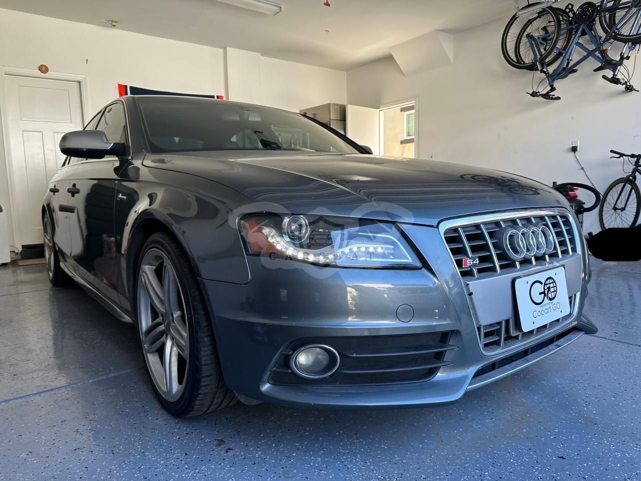 Audi S4 PRESTIGE 3.0L 6 2012