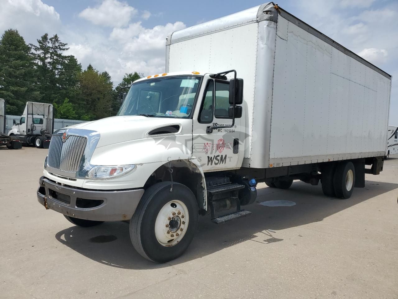 International DuraStar / 4000 4300 6.7L 6 2017