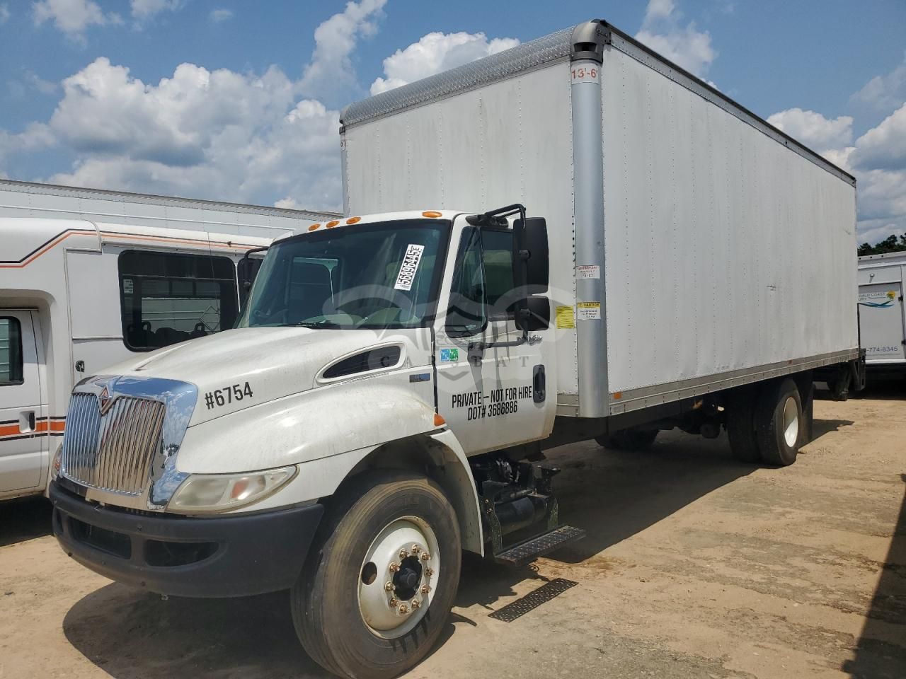 International DuraStar / 4000 4300 7.6L 6 2014
