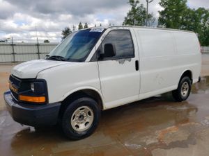 Chevrolet Express 6.0L 8 2005