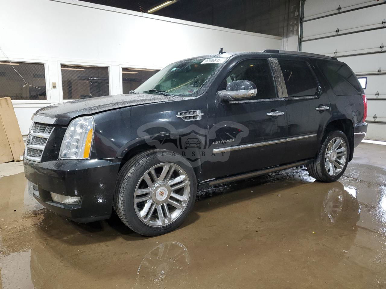 Cadillac Escalade PLATINUM 6.2L  8 2013