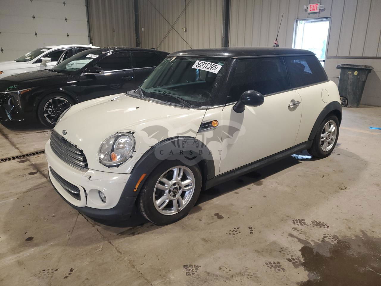 Mini Cooper 1.6L  4 2013