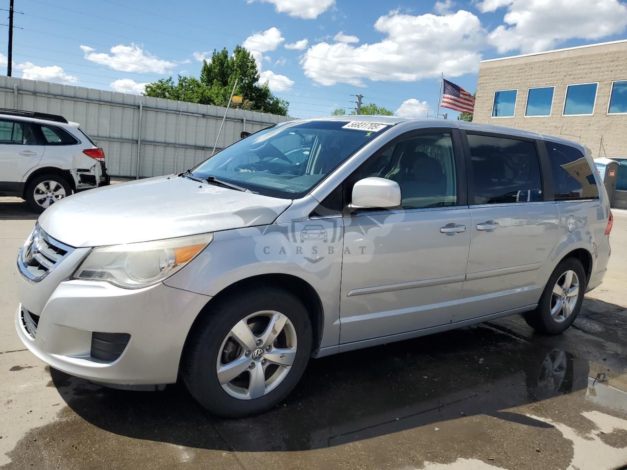 Volkswagen Routan SE 3.8L 6 2009