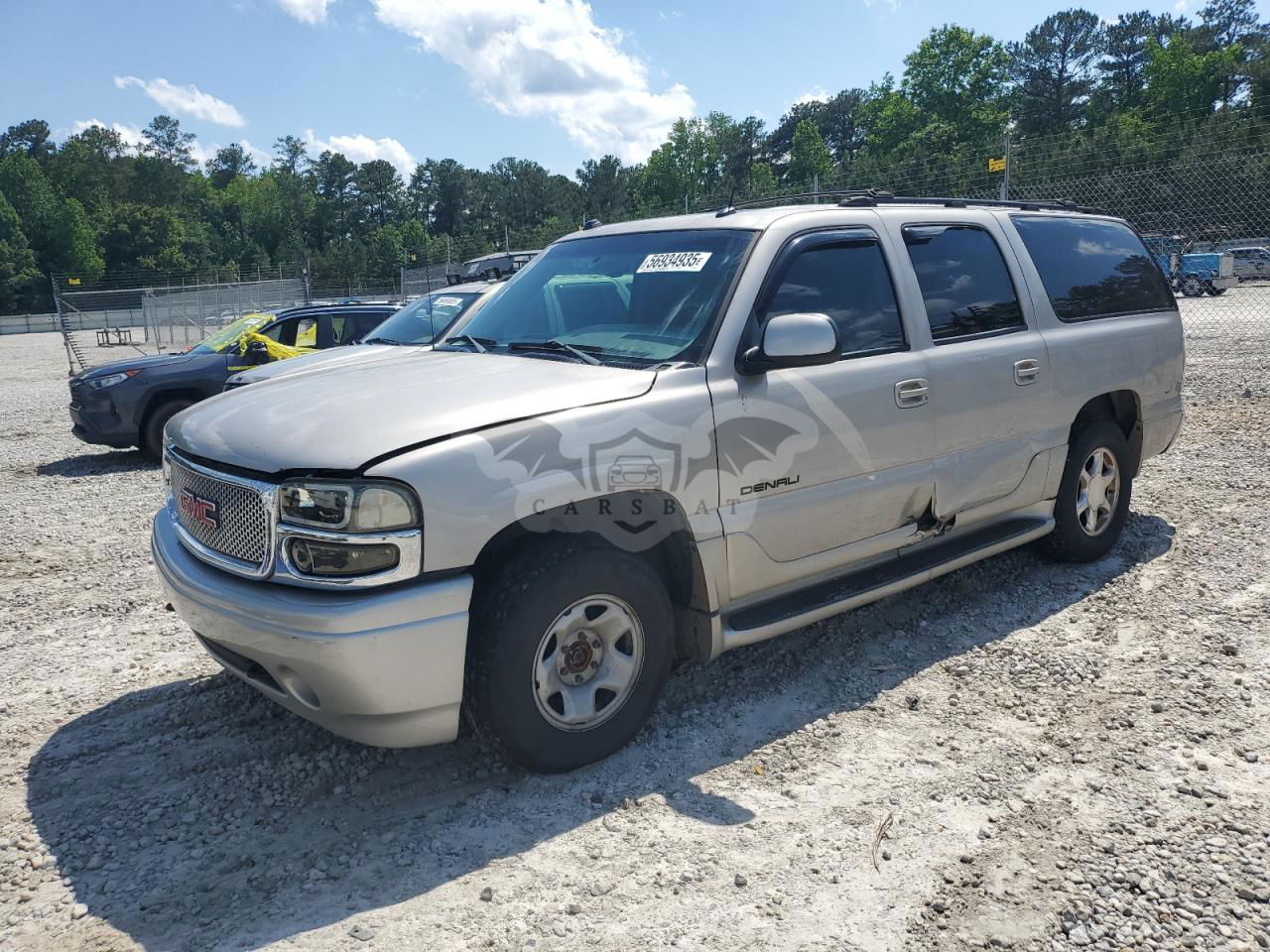 GMC Yukon DENALI 6.0L  8 2004