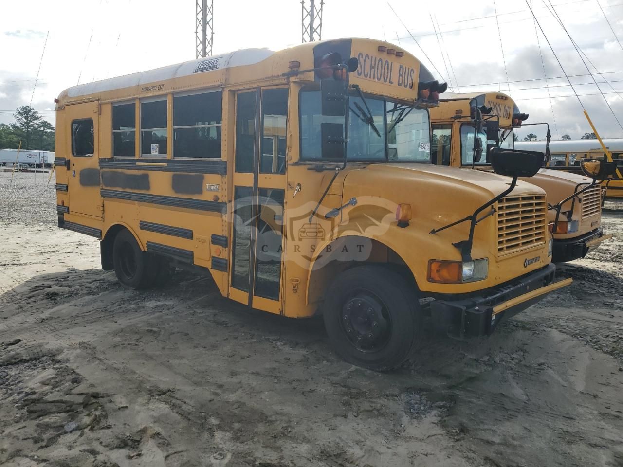 International 3000 3800 8 2002