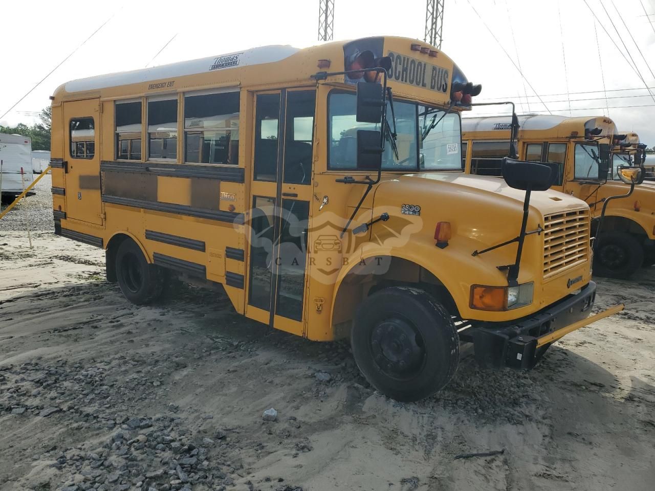 International 3000 3800 8 2002