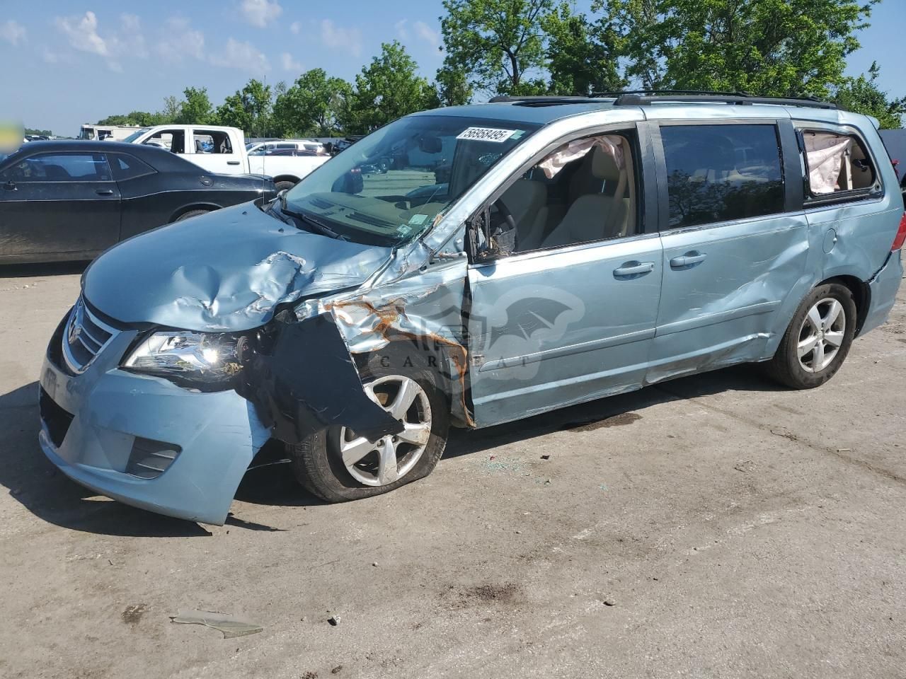 Volkswagen Routan SEL 4.0L 6 2010