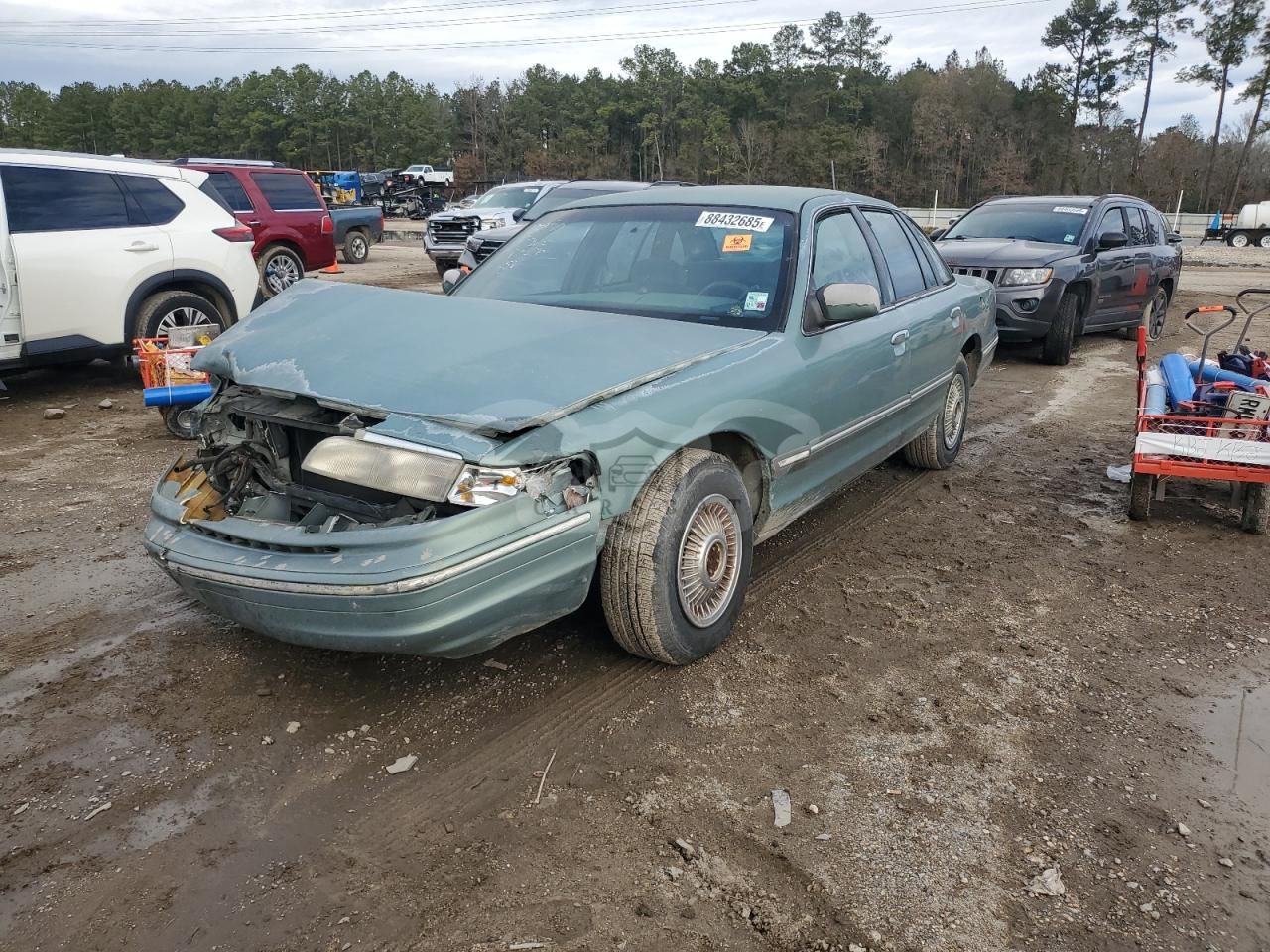 Ford Crown 4.6L 8 1997