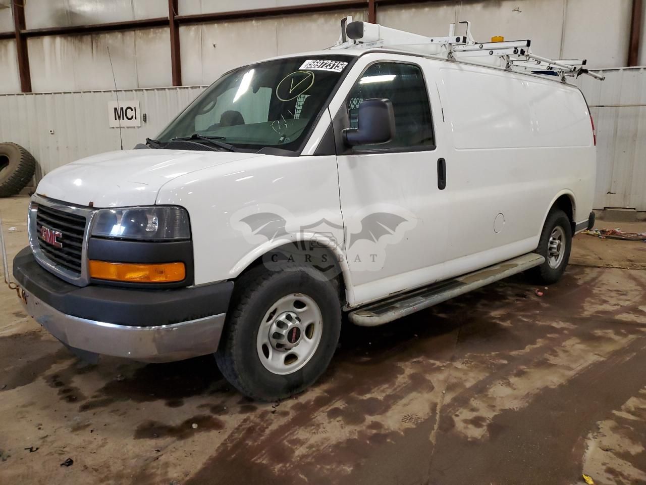 GMC Savana G2500 4.8L 8 2015