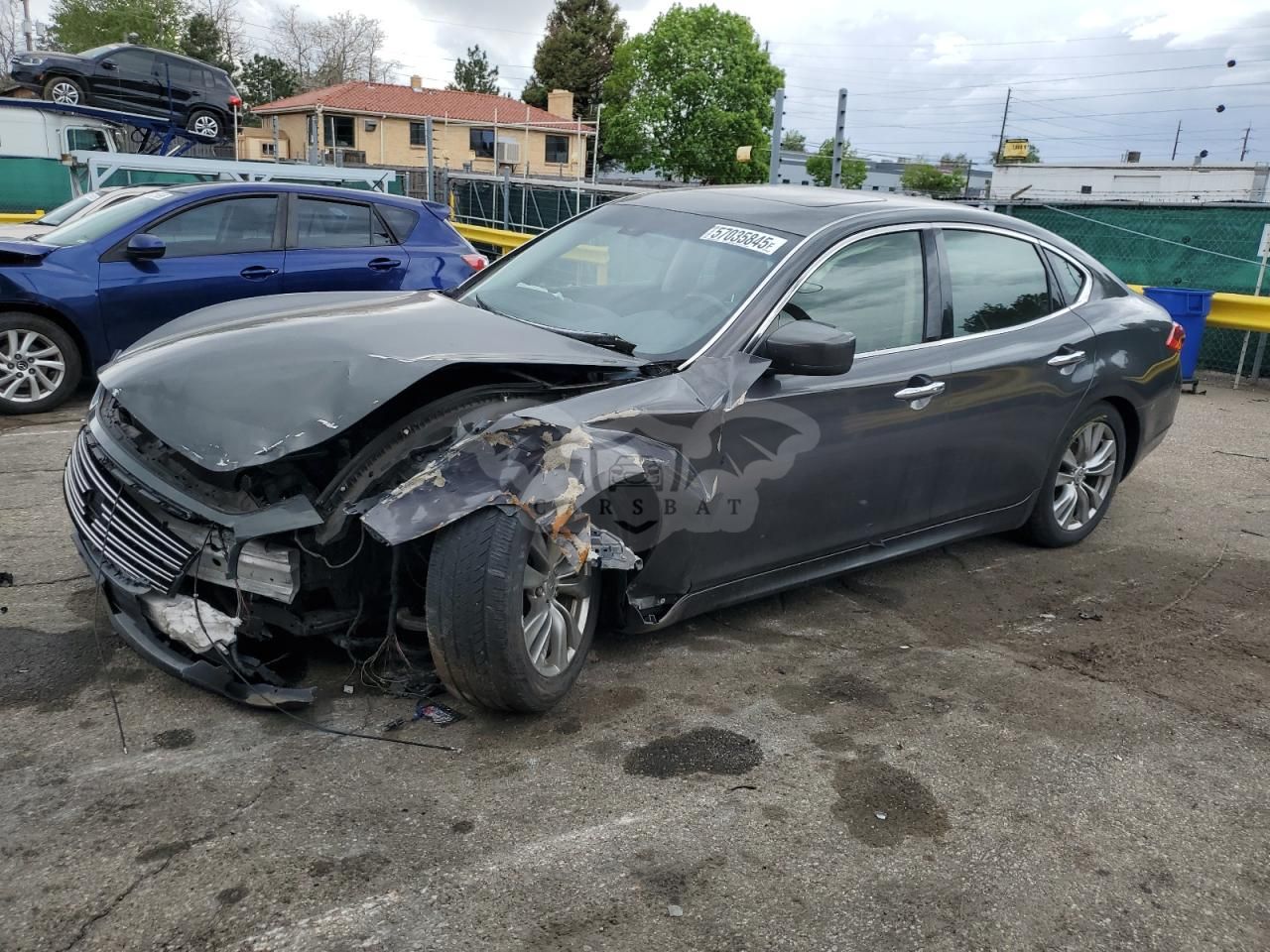 Infiniti M37 X 3.7L 6 2013