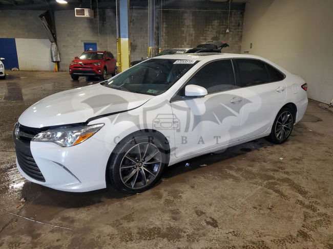 Toyota Camry LE 2.5L  4 2017