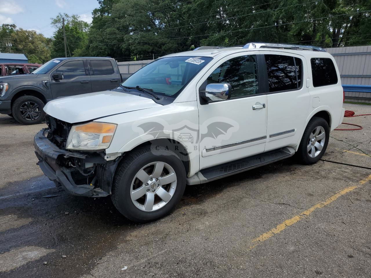 Nissan Armada SV 5.6L  8 2011
