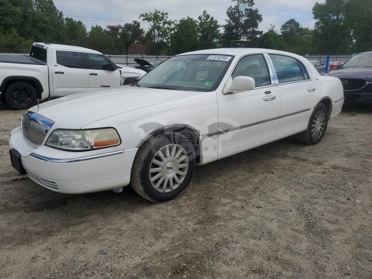 Lincoln Town Car EXECUTIVE 4.6L 8 2004