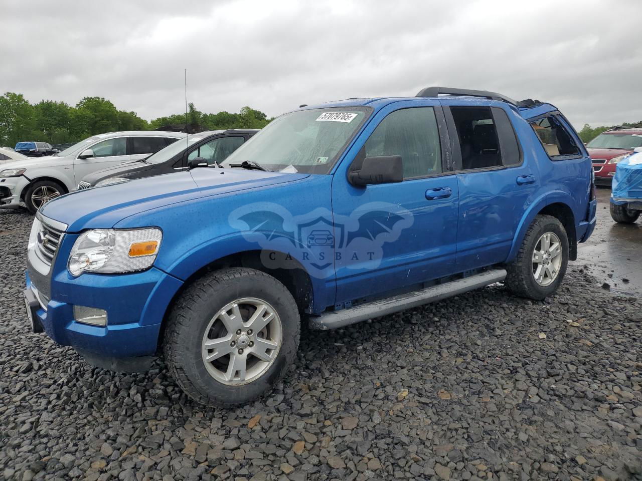 Ford Explorer XLT 4.0L  6 2010