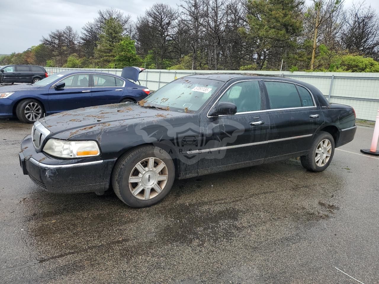 Lincoln Town Car EXECUTIVE L 4.6L 8 2011