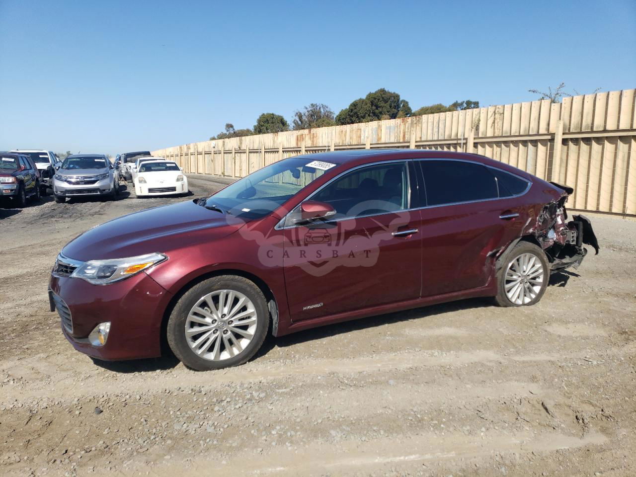 Toyota Avalon HYBRID 2.5L  4 2015