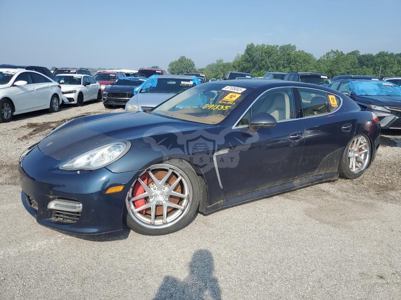 Porsche Panamera TURBO 4.8L 8 2010