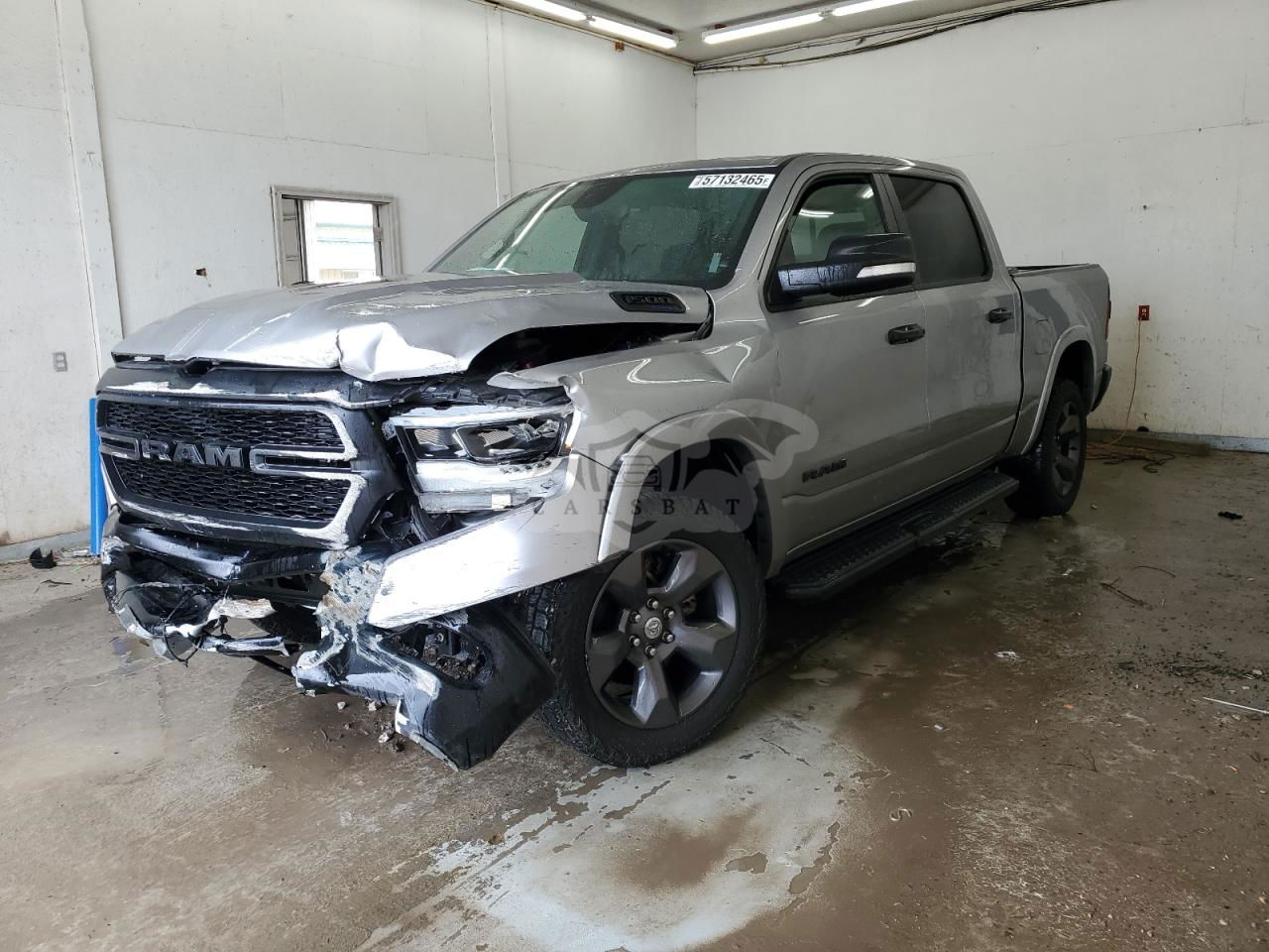 RAM 1500 BIG HORN/LONE STAR 5.7L  8 2021