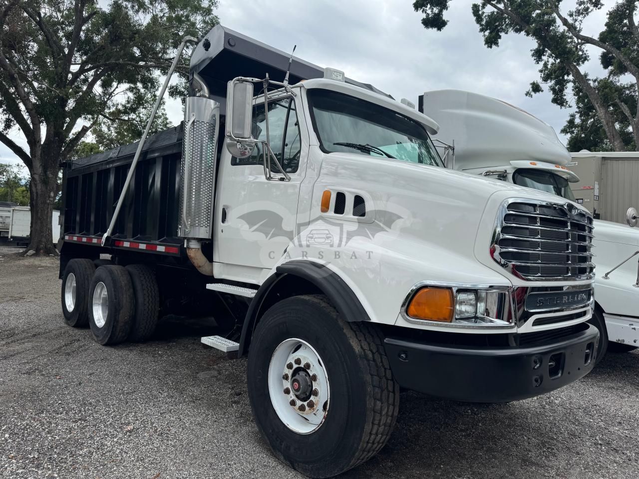 Sterling Truck L line 9500 6 2004
