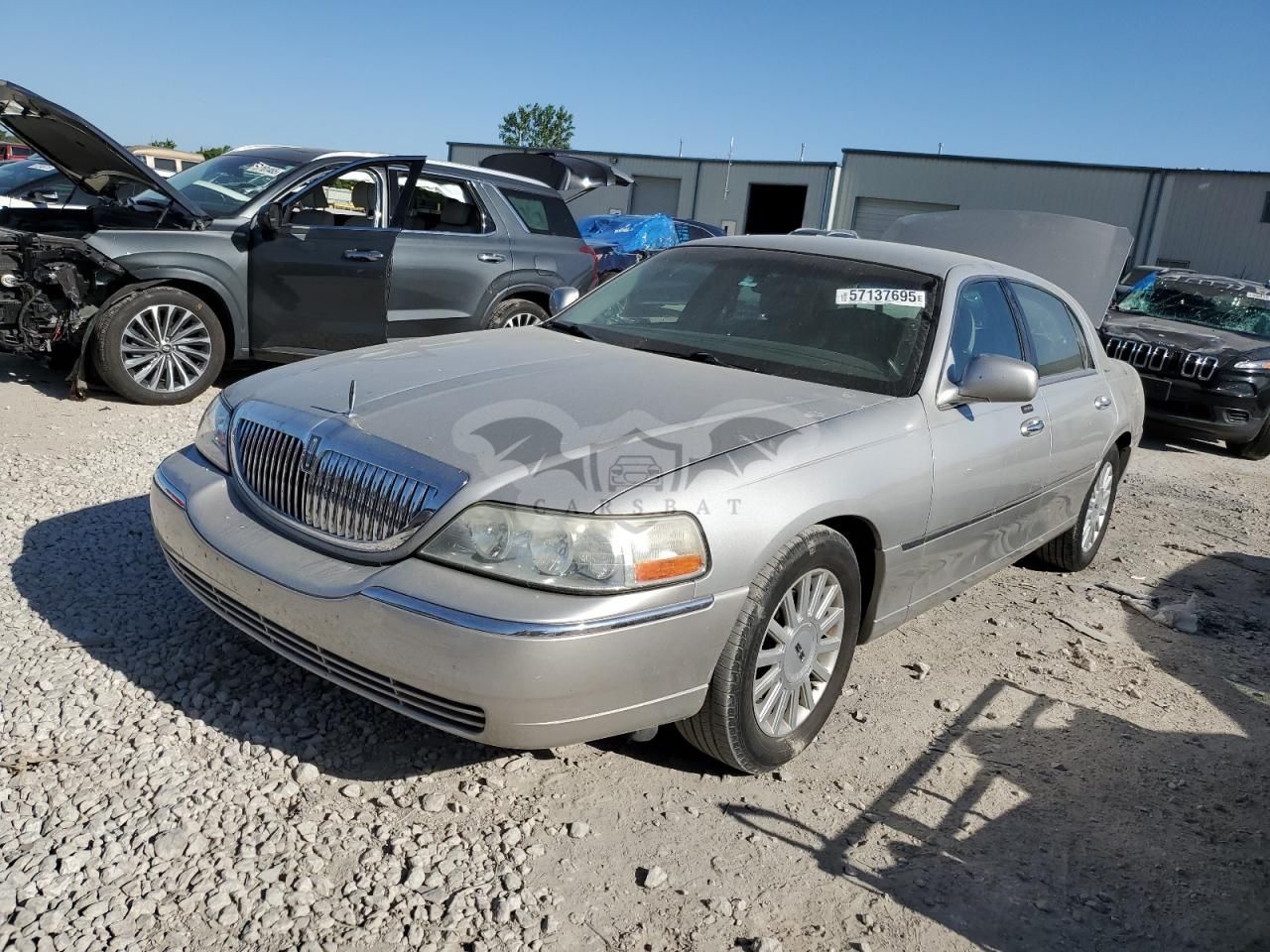 Lincoln Town Car EXECUTIVE 4.6L 8 2004