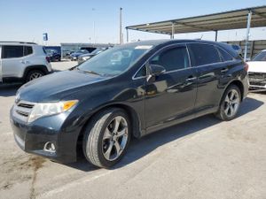 Toyota Venza LE 3.5L 6 2013