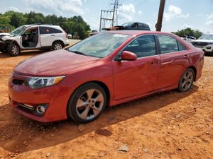 Toyota Camry BASE 2.5L 4 2012