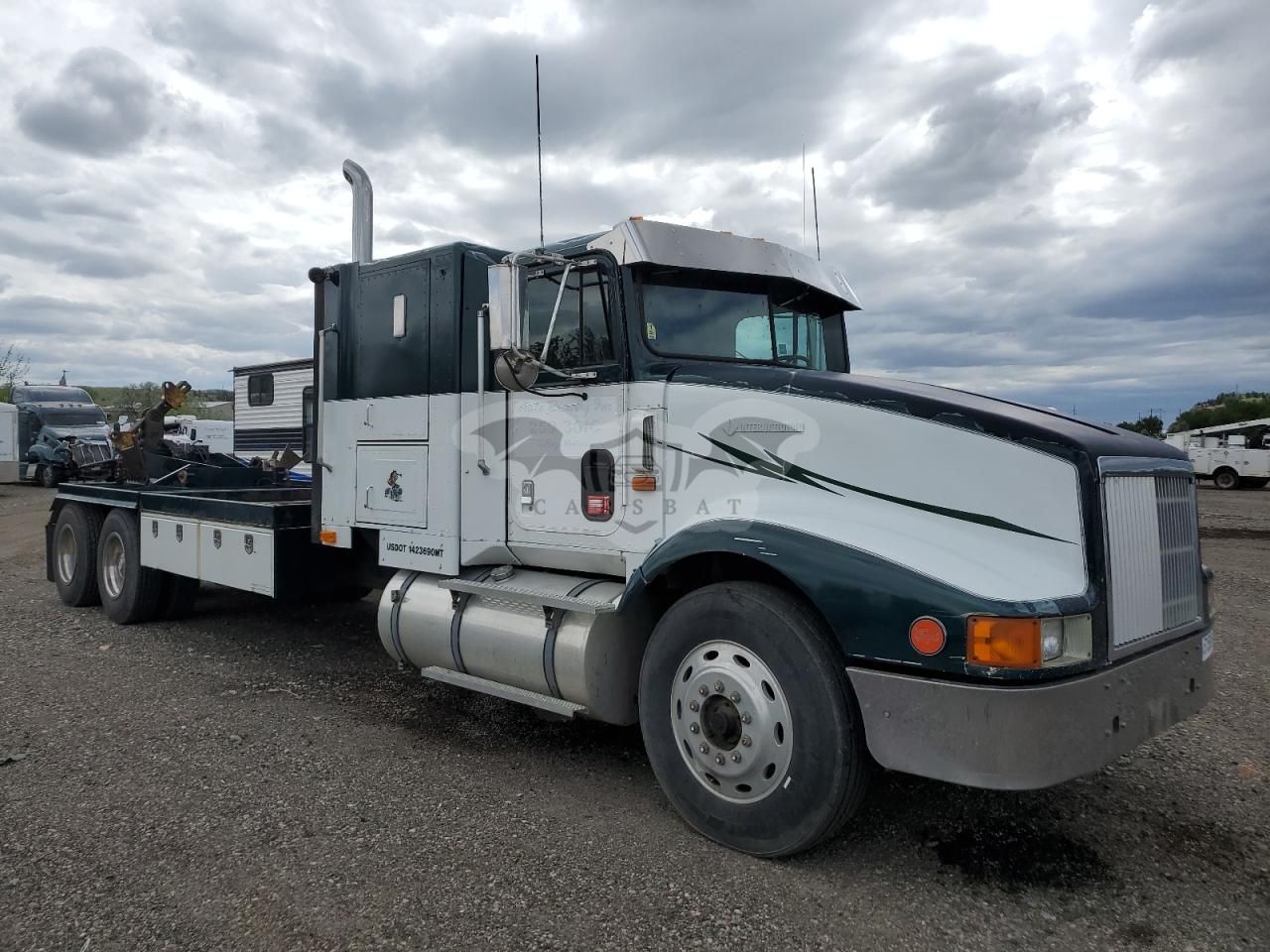 International 9000 Series 9400 14.0L 6 1992